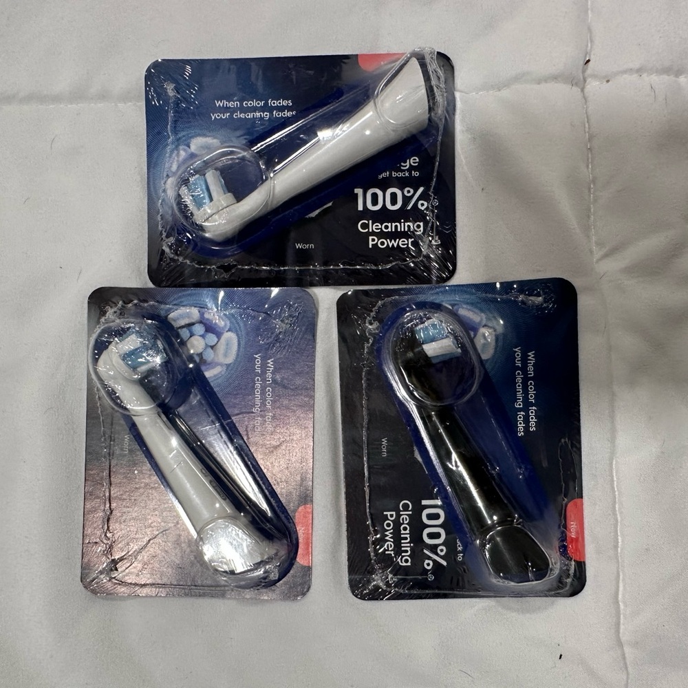 Electric Toothbrush Replacement Heads - White